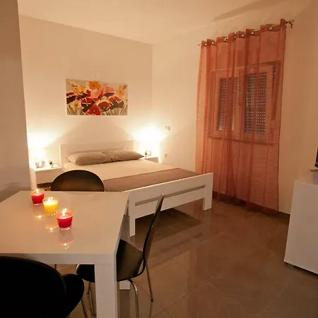 Appartement 2 *
